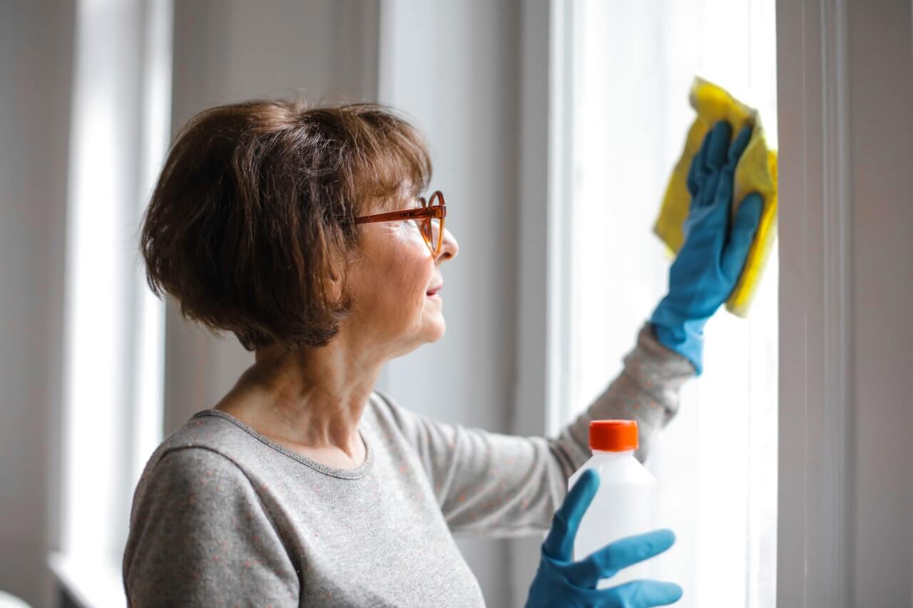 How To Clean Inside Windows Evergreen